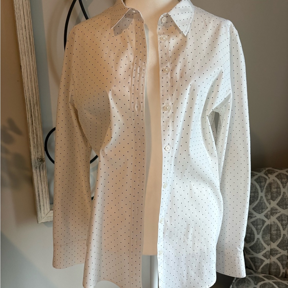 Banana Republic White and Black Polka Dot Button-Down Shirt